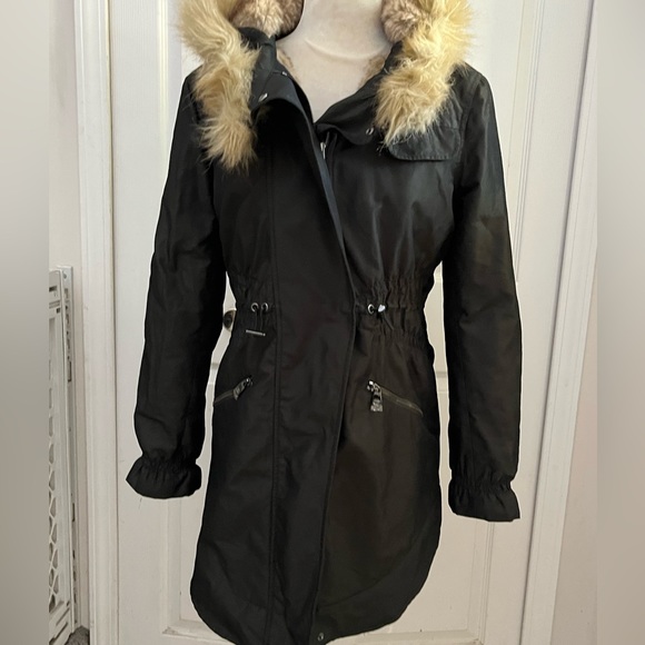LIKE NEW TED BAKER OCKE FAUX FUR PARKA COAT FULLY LINED SZ US 6 OR TED SZ 2 - Picture 2 of 12